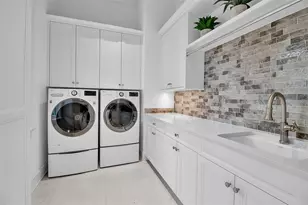 7366 Point of Rocks Rd, Sarasota, FL 34242 - Photo 37