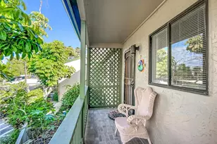 1510 Pelican Point Dr, Sarasota, FL 34231 - Photo 7