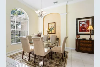 557 Marsh Creek Road, Venice, FL 34292 - Photo 13