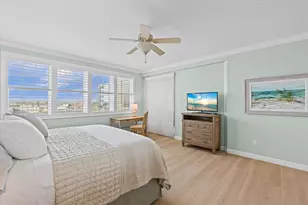 1260 Dolphin Bay Way, Sarasota, FL 34242 - Photo 29