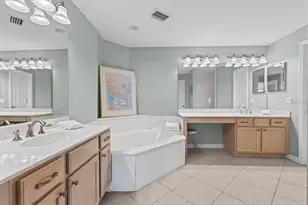 1260 Dolphin Bay Way, Sarasota, FL 34242 - Photo 31