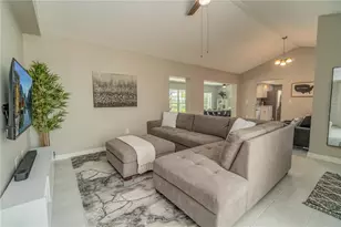 33 Caddy Rd, Rotonda West, FL 33947 - Photo 5