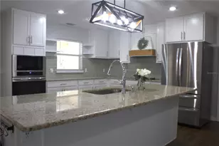 950 136th St NE, Bradenton, FL 34212 - Photo 9