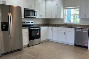 9821 Hernando Ct, Bradenton, FL 34210 - Photo 3