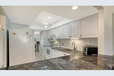 8779 Midnight Pass Road #502H, Sarasota, FL 34242 - Photo 19