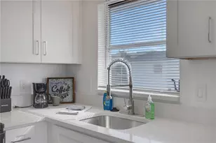 210 Albee Rd W, Nokomis, FL 34275 - Photo 15