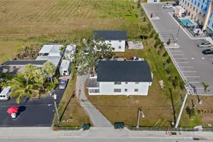 210 Albee Rd W, Nokomis, FL 34275 - Photo 39