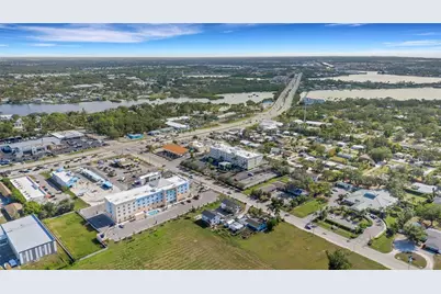 210 Albee Road W, Nokomis, FL 34275 - Photo 47