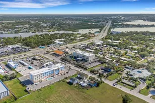 210 Albee Rd W, Nokomis, FL 34275 - Photo 47