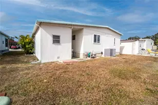 5619 Bayshore Rd, Palmetto, FL 34221 - Photo 29