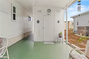 5619 Bayshore Rd, Palmetto, FL 34221 - Photo 27