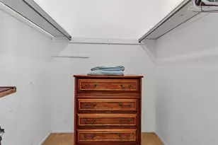 2305 Bayshore Gardens Pkwy, Bradenton, FL 34207 - Photo 13