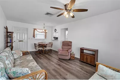 2305 Bayshore Gardens Parkway, Bradenton, FL 34207 - Photo 5