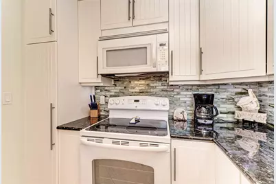 4725 Gulf Of Mexico Drive #314, Longboat Key, FL 34228 - Photo 13