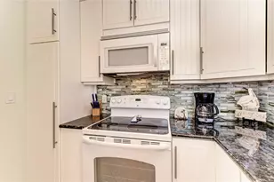 4725 Gulf Of Mexico Dr, Longboat Key, FL 34228 - Photo 15