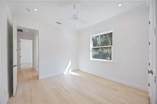 7922 Royal Birkdale Cir, Lakewood Ranch, FL 34202 - Photo 23