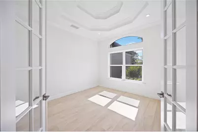 7922 Royal Birkdale Circle, Lakewood Ranch, FL 34202 - Photo 25