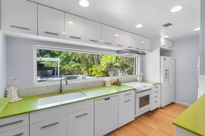 680 41st Street, Sarasota, FL 34234 - Photo 11