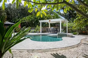 680 41st St, Sarasota, FL 34234 - Photo 27