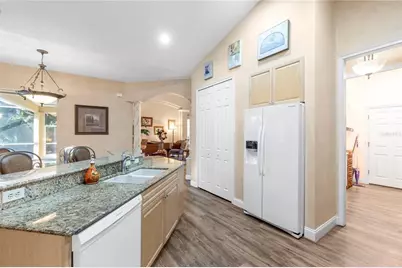 8882 Bloomfield Boulevard, Sarasota, FL 34238 - Photo 23