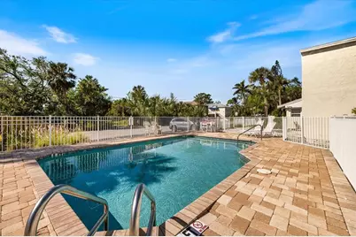 6451 Elmwood Avenue #H, Sarasota, FL 34231 - Photo 3