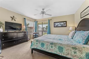 1801 Gulf Dr N, Bradenton Beach, FL 34217 - Photo 17