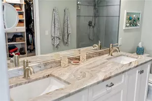 1111 N Gulfstream Ave, Sarasota, FL 34236 - Photo 35