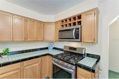 401 27th Street W, Bradenton, FL 34205 - Photo 31