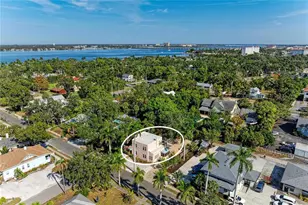 401 27th St W, Bradenton, FL 34205 - Photo 5