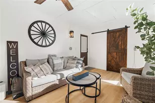 1032 Willis Ave, Sarasota, FL 34232 - Photo 9