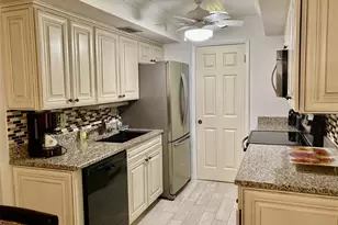 6114 43rd St W, Bradenton, FL 34210 - Photo 7