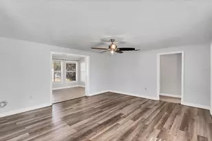 1102 Fruitland Ave, Bradenton, FL 34207 - Photo 5