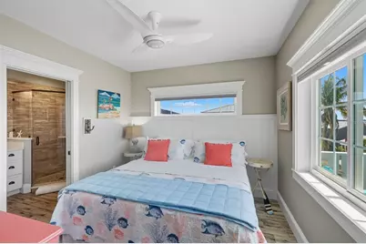 108 7th Street S, Bradenton Beach, FL 34217 - Photo 33