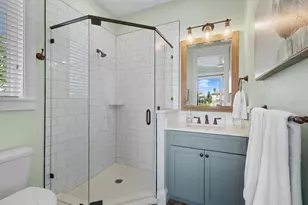 108 7th St S, Bradenton Beach, FL 34217 - Photo 15