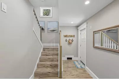 108 7th Street S, Bradenton Beach, FL 34217 - Photo 3