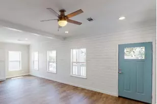 710 N Thomas St, Plant City, FL 33563 - Photo 3