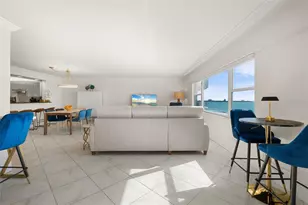 1750 Benjamin Franklin Dr, Sarasota, FL 34236 - Photo 17