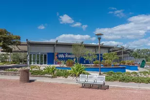 2337 Lindstrom St, Sarasota, FL 34237 - Photo 39