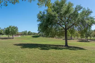 2337 Lindstrom St, Sarasota, FL 34237 - Photo 31