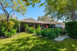 130 Mimosa Dr, Sarasota, FL 34232 - Photo 29