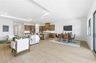 19162 Roble Ct, Venice, FL 34293 - Photo 9