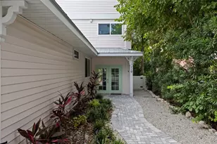 110 Spring Ave, Anna Maria, FL 34216 - Photo 3