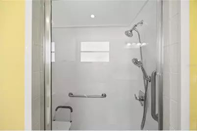 6506 42nd Street E, Sarasota, FL 34243 - Photo 19