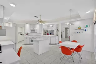 1723 Starling Dr, Sarasota, FL 34231 - Photo 25