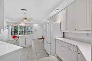 1723 Starling Dr, Sarasota, FL 34231 - Photo 29