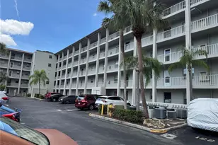 3124 Lake Bayshore Dr, Bradenton, FL 34205 - Photo 1