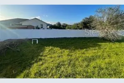538 Paloma Avenue, Lehigh Acres, FL 33974 - Photo 23