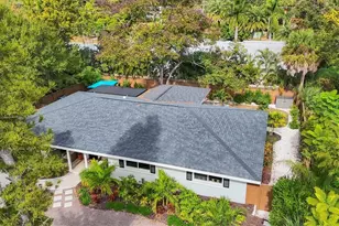 2375 Datura St, Sarasota, FL 34239 - Photo 19