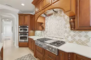 3597 Founders Club Dr, Sarasota, FL 34240 - Photo 11