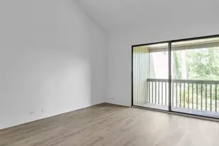 758 Pine Run Dr, Osprey, FL 34229 - Photo 3